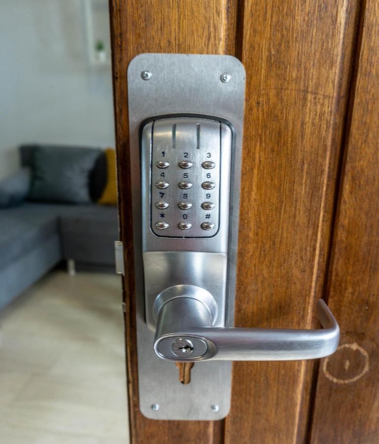 Persey Apartment Афины Экстерьер фото